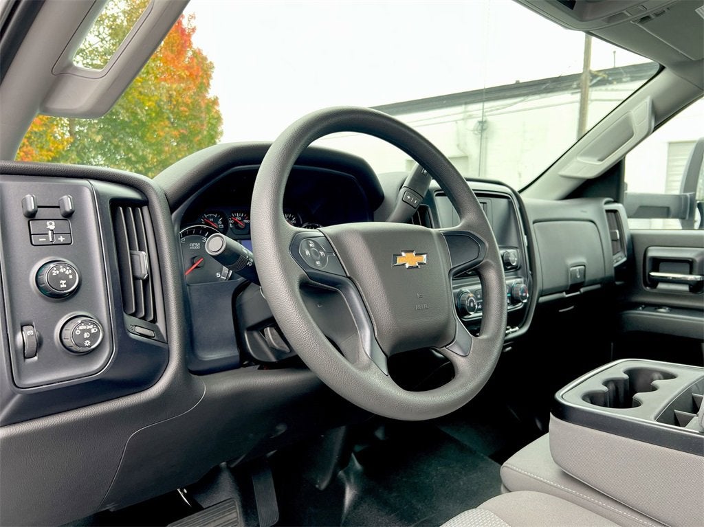 2024 Chevrolet Silverado 5500 HD Work Truck