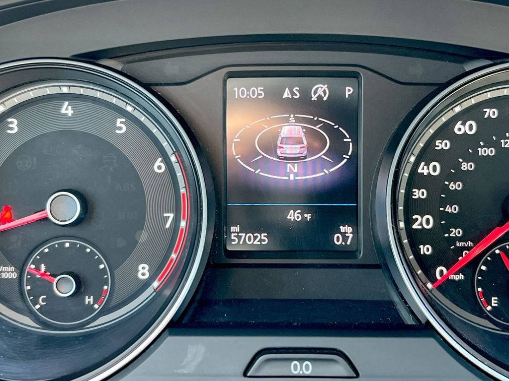 2021 Volkswagen Atlas 3.6L V6 SE w/Technology R-Line