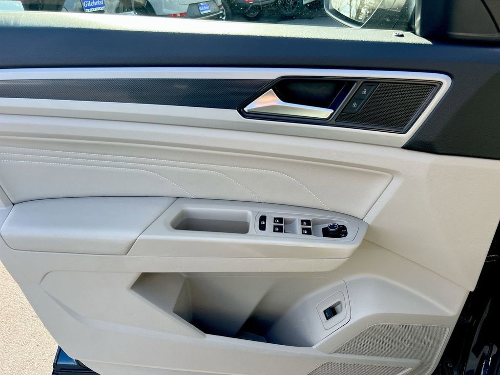 2021 Volkswagen Atlas 3.6L V6 SE w/Technology R-Line