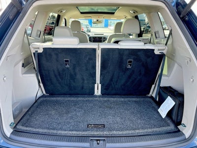 2021 Volkswagen Atlas 3.6L V6 SE w/Technology R-Line