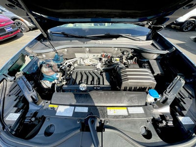 2021 Volkswagen Atlas 3.6L V6 SE w/Technology R-Line