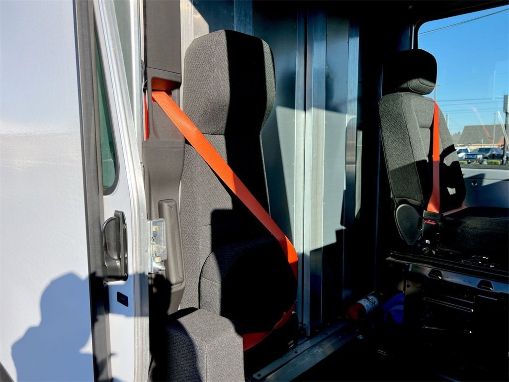 2025 Chevrolet BrightDrop 400 AWD 400