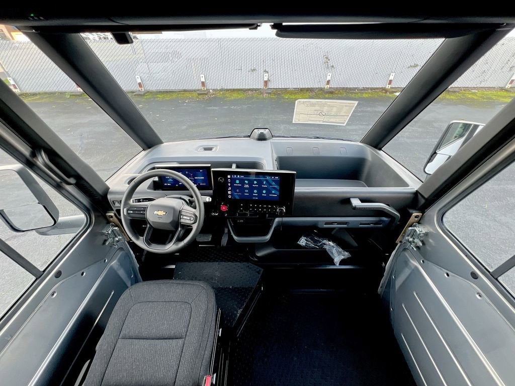 2025 Chevrolet BrightDrop 400 AWD 400