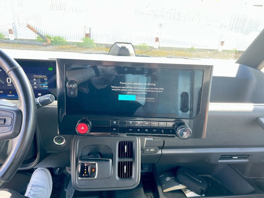 2023 BrightDrop Zevo 600 EJY