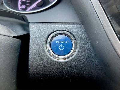 2020 Toyota Camry LE Hybrid