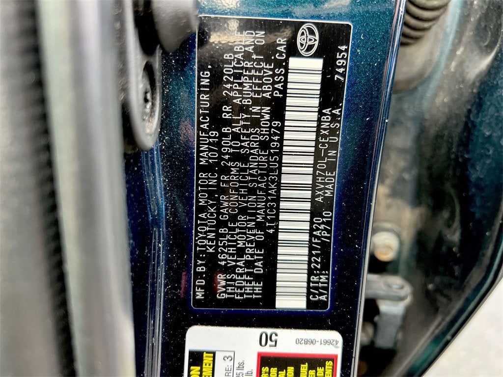 2020 Toyota Camry LE Hybrid