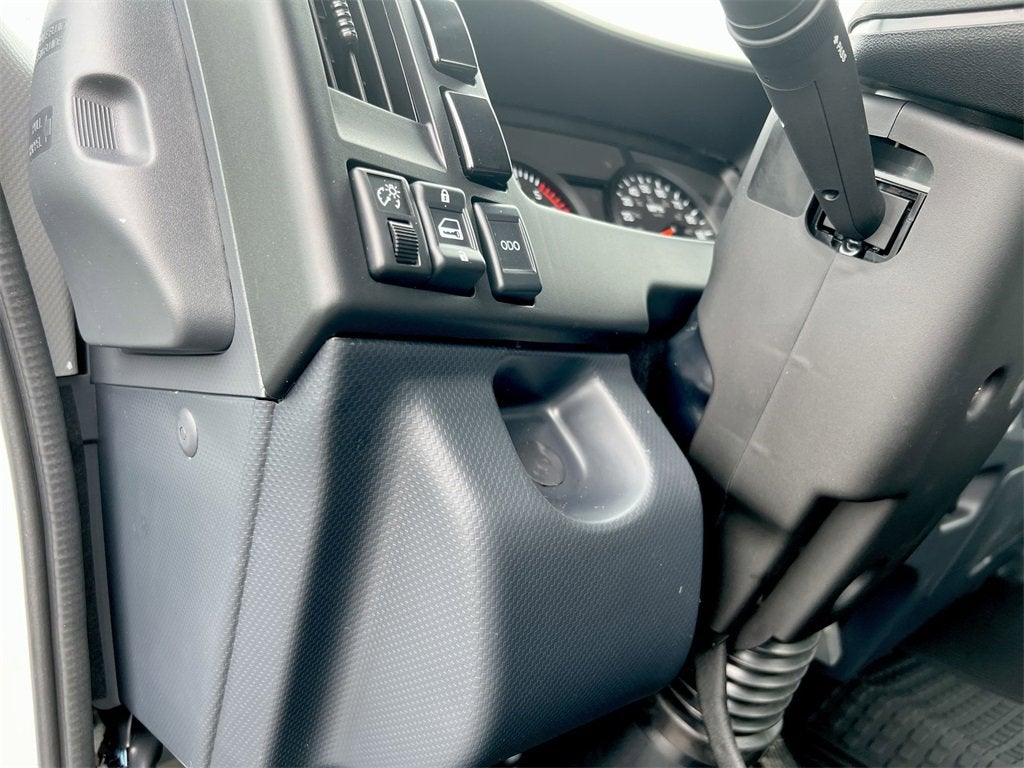 2025 Chevrolet Low Cab Forward 4500 NA