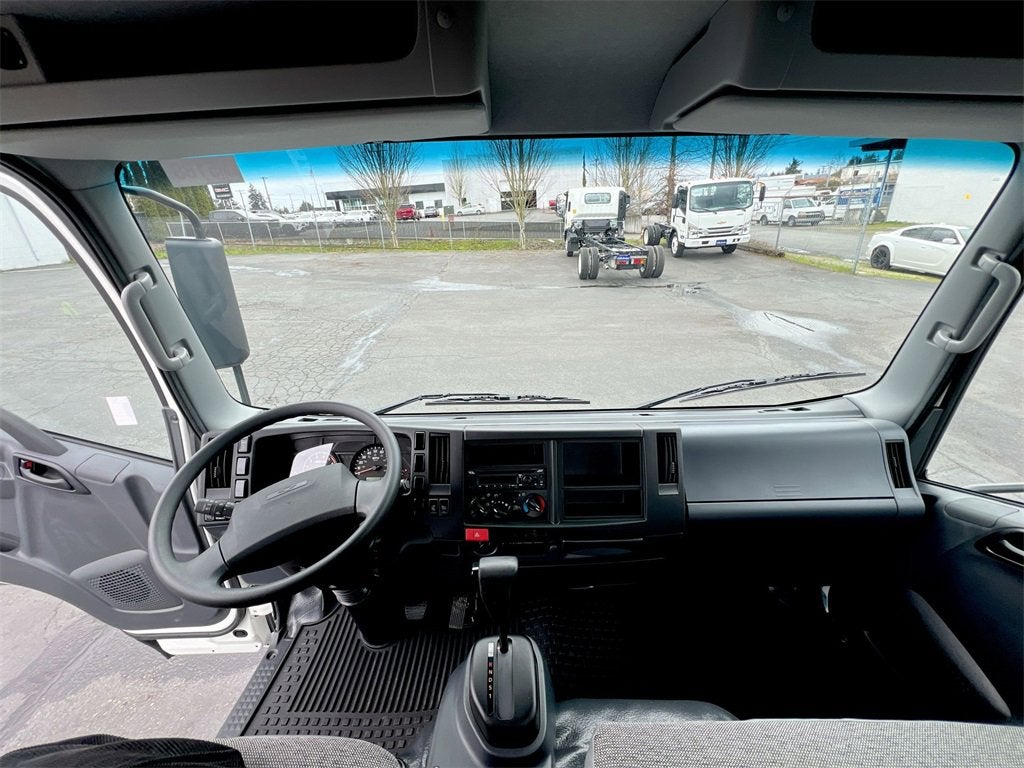 2025 Chevrolet Low Cab Forward 4500 NA