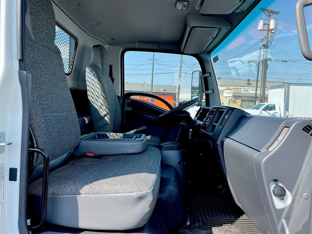 2024 Chevrolet Low Cab Forward 4500 NA