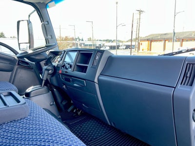 2025 Chevrolet Low Cab Forward 4500 1WT