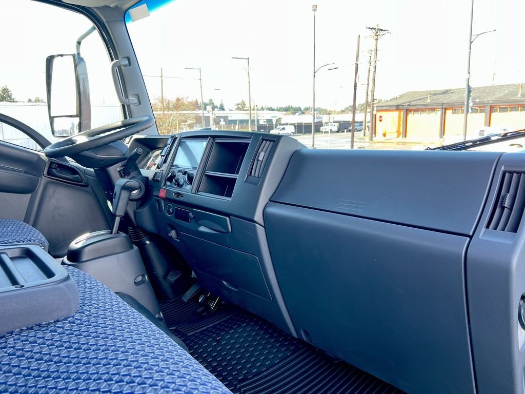 2025 Chevrolet Low Cab Forward 4500 1WT