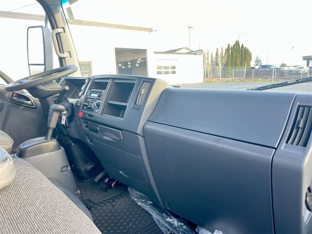 2025 Chevrolet Low Cab Forward 4500 NA