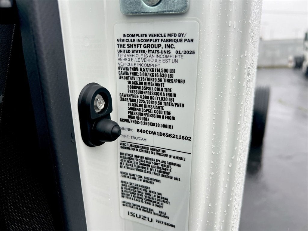 2025 Chevrolet Low Cab Forward 4500 NA