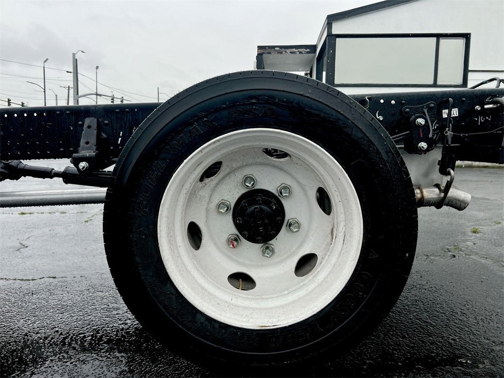 2025 Chevrolet Low Cab Forward 4500 NA