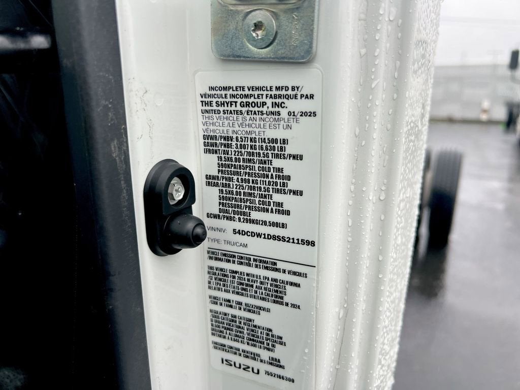 2025 Chevrolet Low Cab Forward 4500 NA