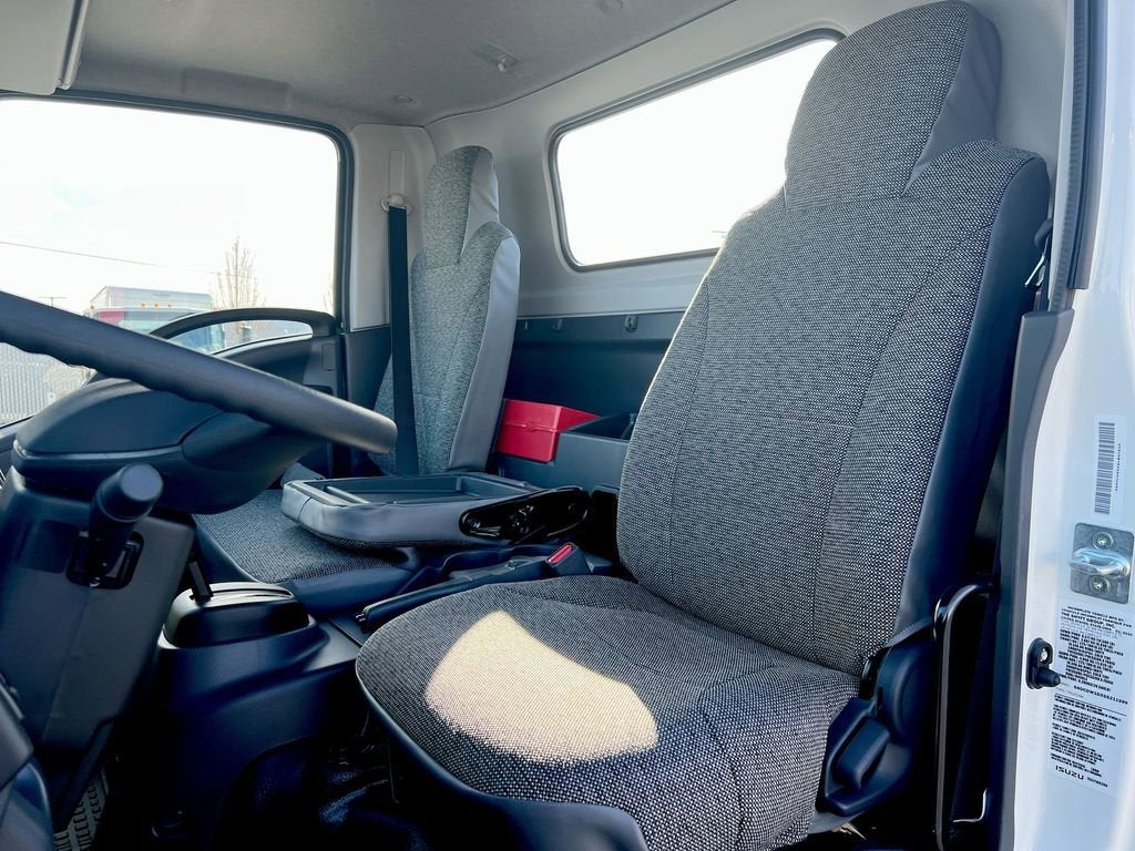 2025 Chevrolet Low Cab Forward 4500 NA