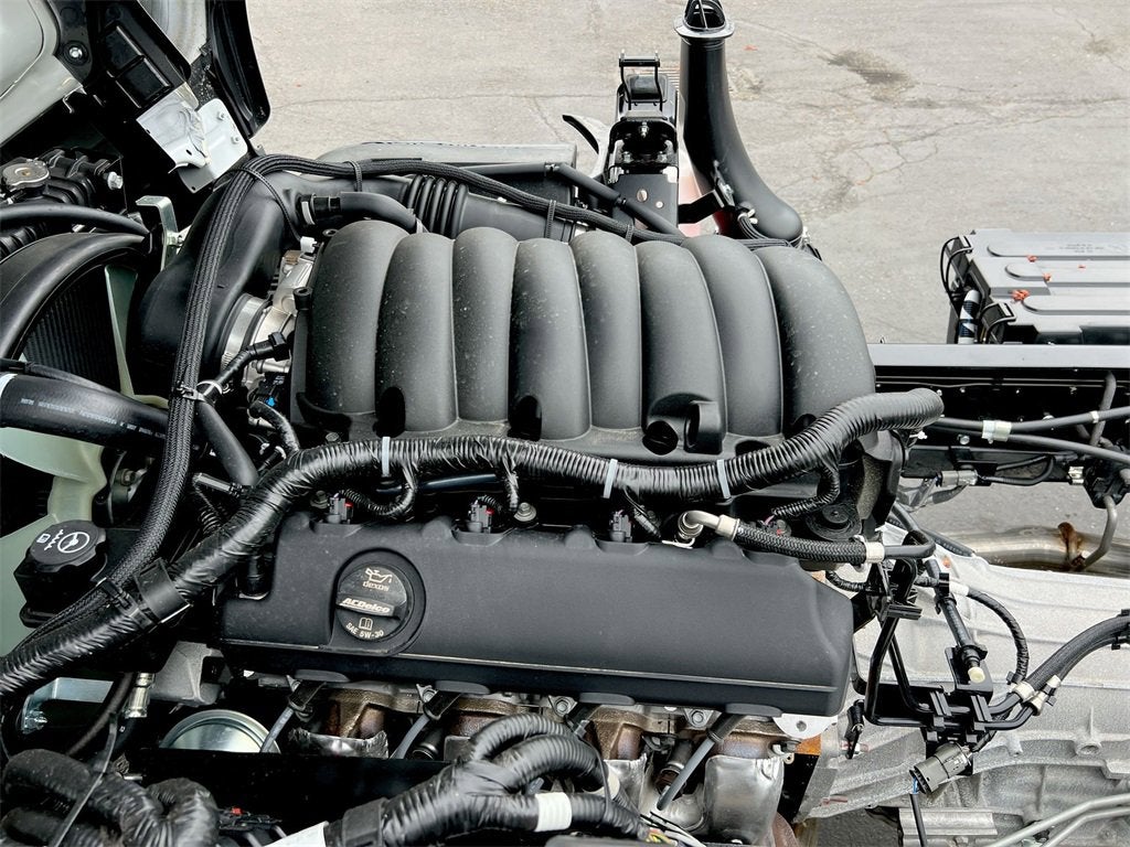 2025 Chevrolet Low Cab Forward 4500 NA