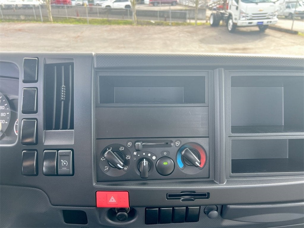 2025 Chevrolet Low Cab Forward 5500 XG NA