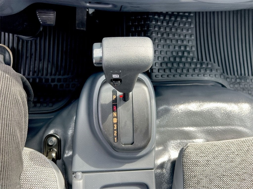 2025 Chevrolet Low Cab Forward 5500 XG NA