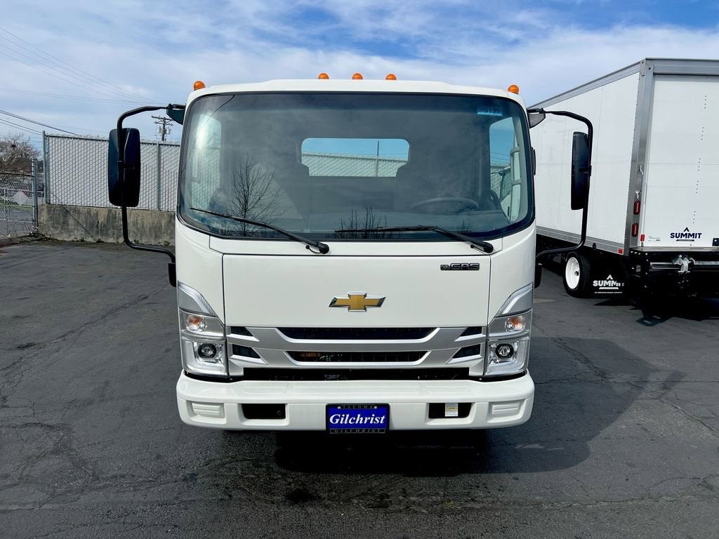 2025 Chevrolet Low Cab Forward 5500 XG NA