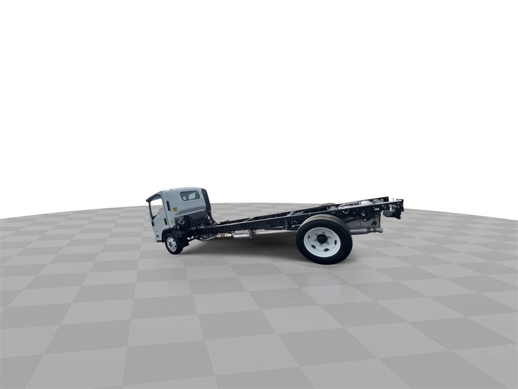 2025 Chevrolet Low Cab Forward 5500 XG NA
