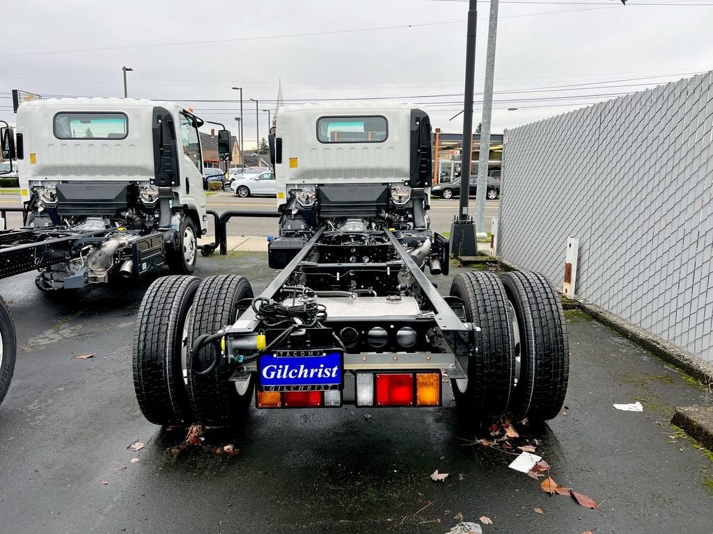 2024 Chevrolet Low Cab Forward 4500 XD NA