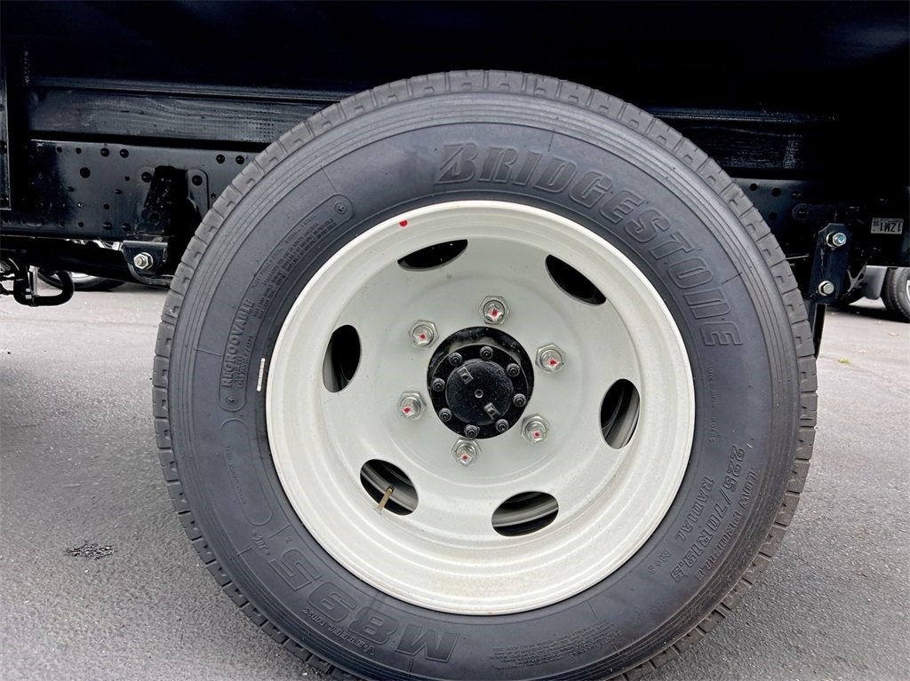 2024 Chevrolet Low Cab Forward 4500 XD NA