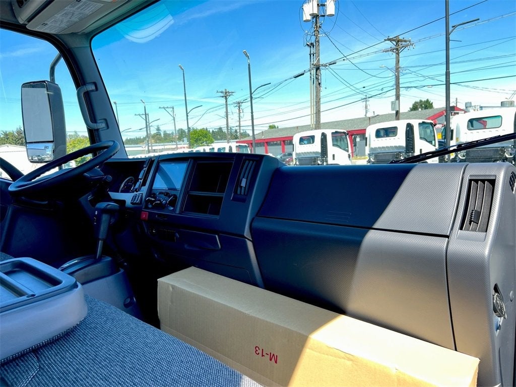 2024 Chevrolet Low Cab Forward 5500 XD NA