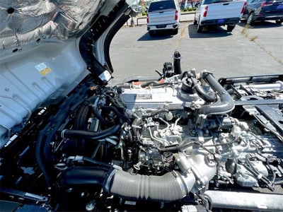 2024 Chevrolet Low Cab Forward 5500 XD NA