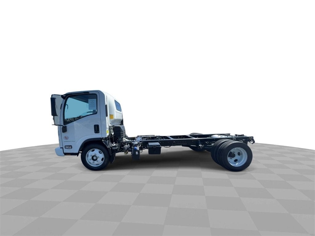 2024 Chevrolet Low Cab Forward 5500 XD NA