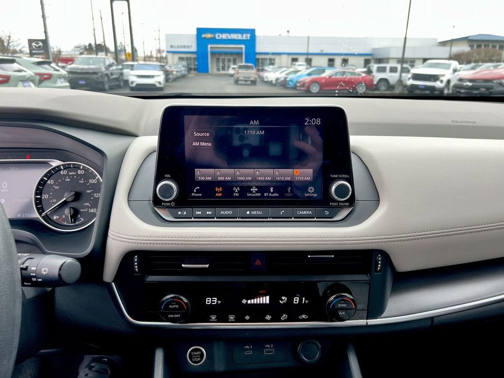 2023 Nissan Rogue SV FWD