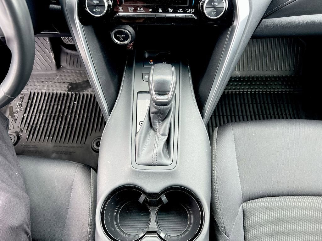 2024 Toyota Venza LE