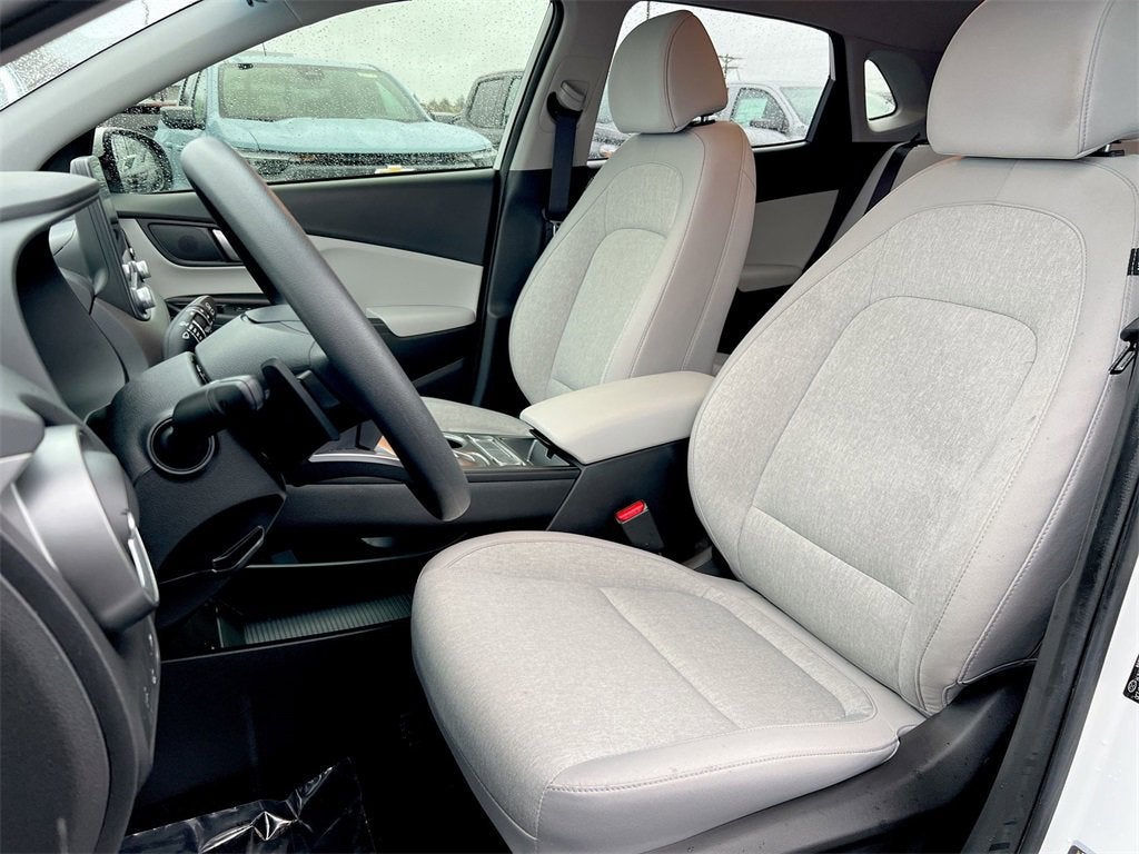 2023 Hyundai Kona Electric SE