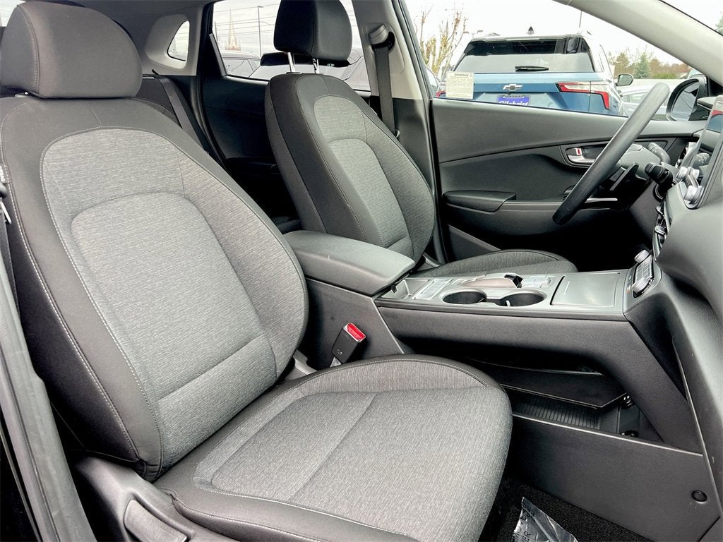 2023 Hyundai Kona Electric SE