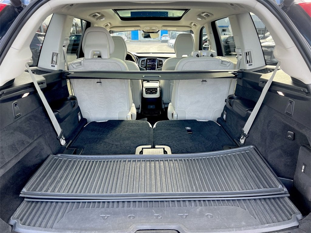 2024 Volvo XC90 B6 Plus Bright Theme 6-Seater