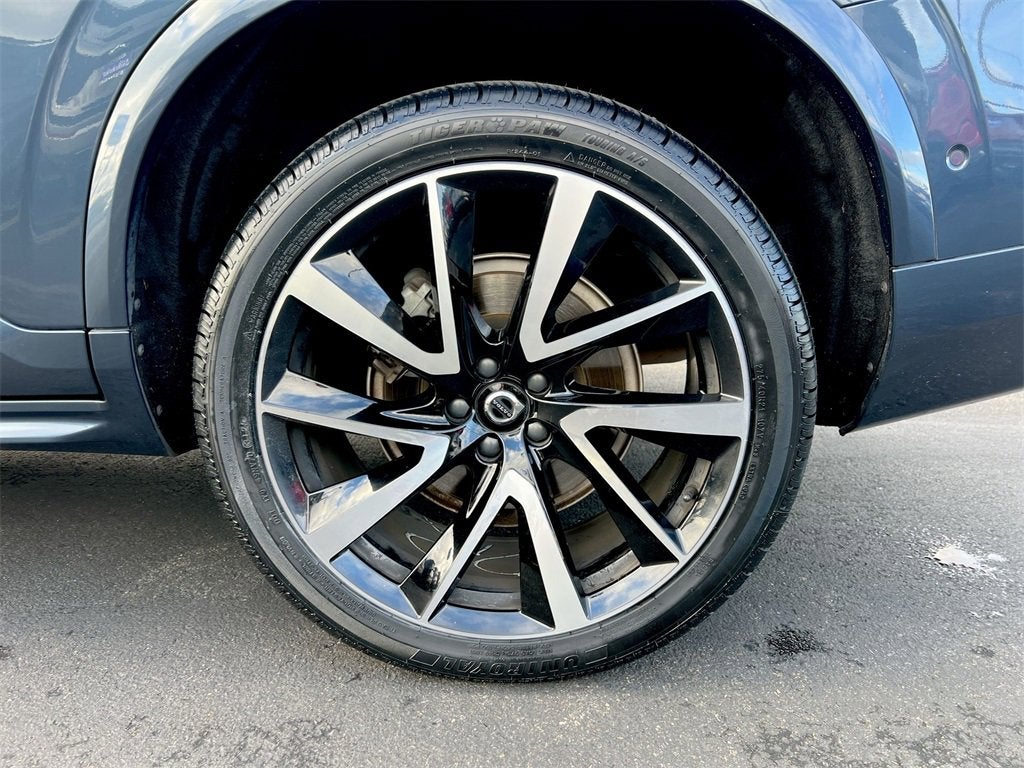 2024 Volvo XC90 B6 Plus Bright Theme 6-Seater