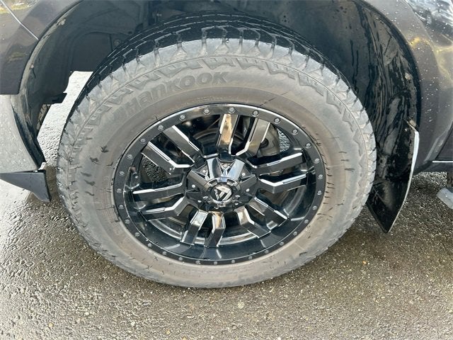 2017 RAM 1500 Laramie Quad Cab 4x4 6'4" Box