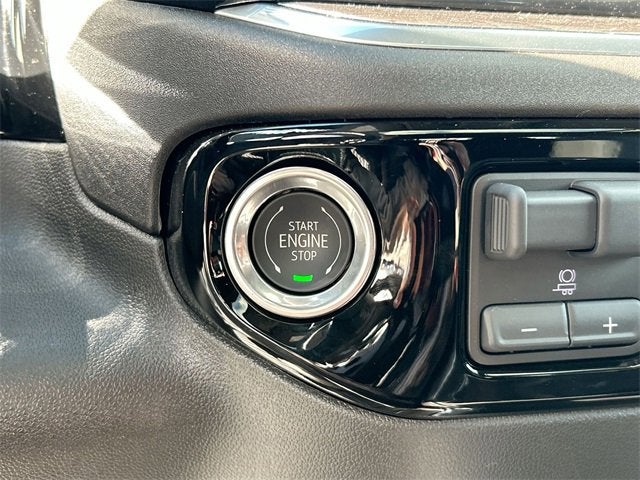 2025 Chevrolet Silverado 3500 HD LTZ