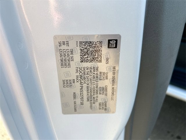 2025 Chevrolet Express Cargo 2500 WT