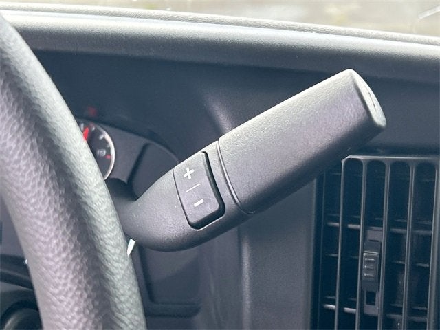 2025 Chevrolet Express Cargo 3500 WT