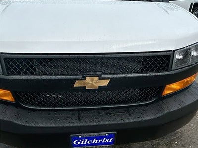 2025 Chevrolet Express Cargo 3500 WT