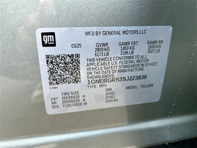 2025 Chevrolet Traverse LT