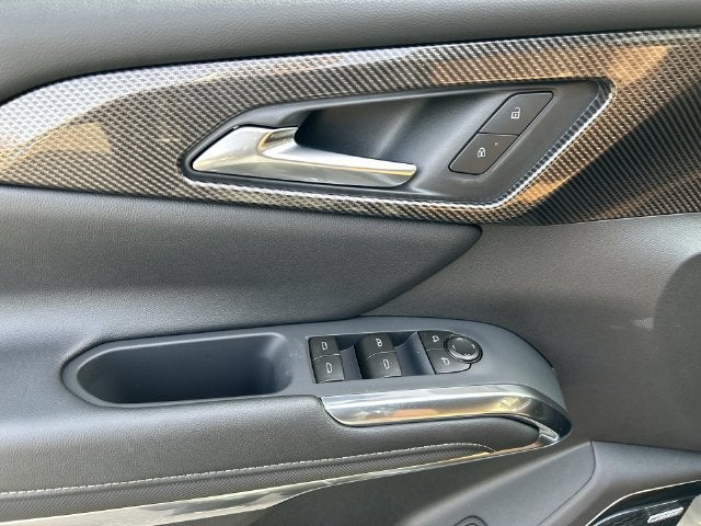 2027 Chevrolet Traverse Z71 - Photo 23