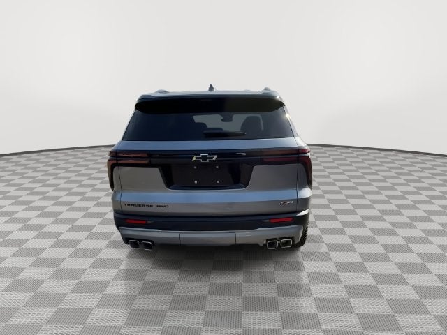 2027 Chevrolet Traverse Z71 - Photo 7