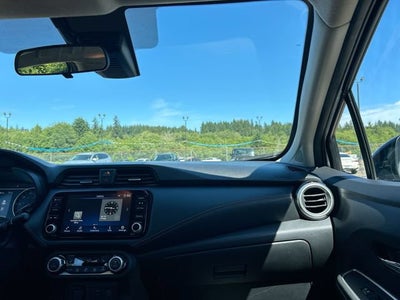 2024 Nissan Versa SR