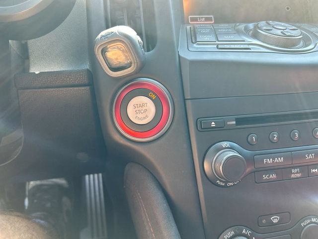 2015 Nissan 370Z NISMO Tech