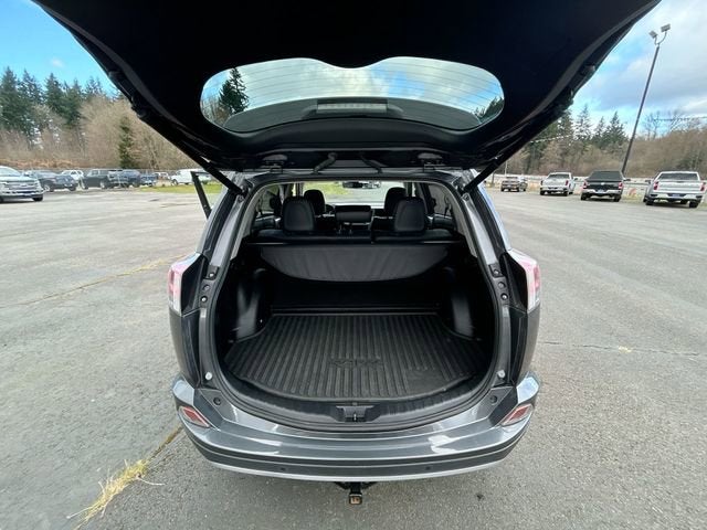 2017 Toyota RAV4 Hybrid Limited