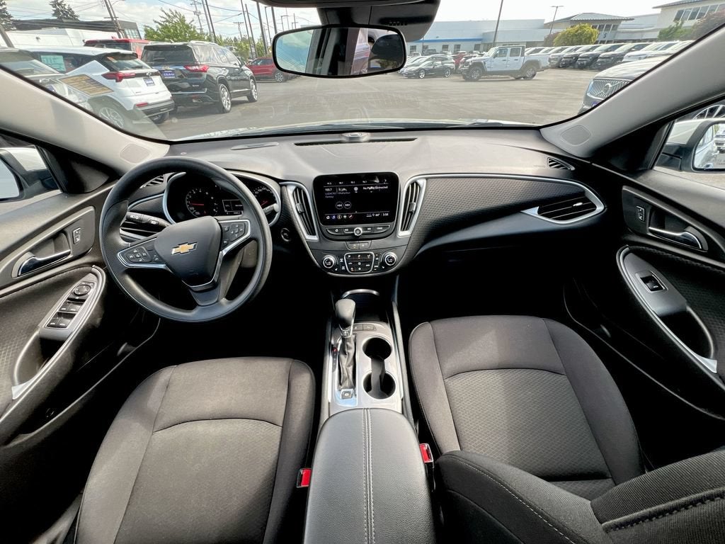 2024 Chevrolet Malibu 1LT