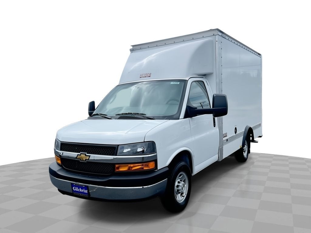 2025 Chevrolet Express 3500 139" WB's photo