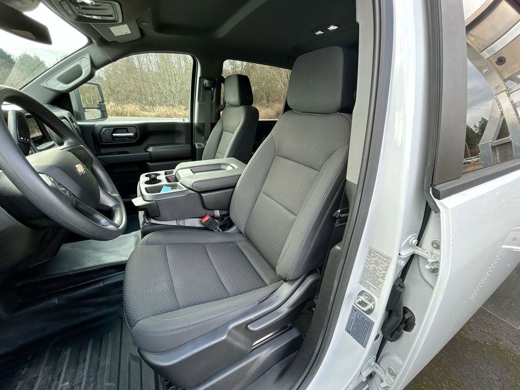 2025 Chevrolet Silverado 3500 HD Chassis Cab Work Truck